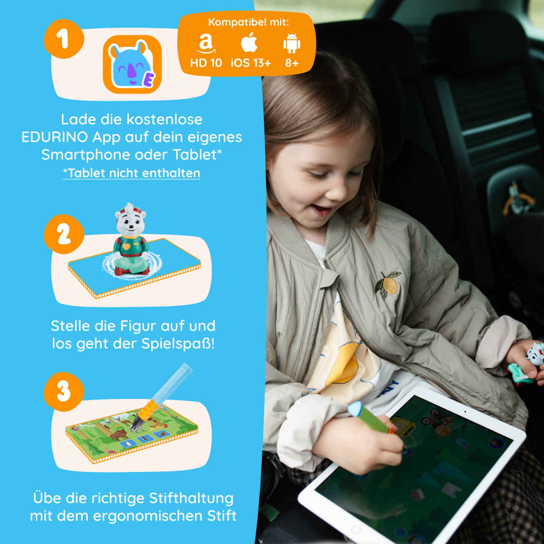 Ein Mädchen in einem Auto benutzt die Edurino DE Asa-App "Unsere Natur" mit einem Tablet und einem Stift, folgt den Schritten über heimische Tiere und Pflanzen und benutzt Spielzeugfiguren, um eine kleine Naturforscherin zu werden.